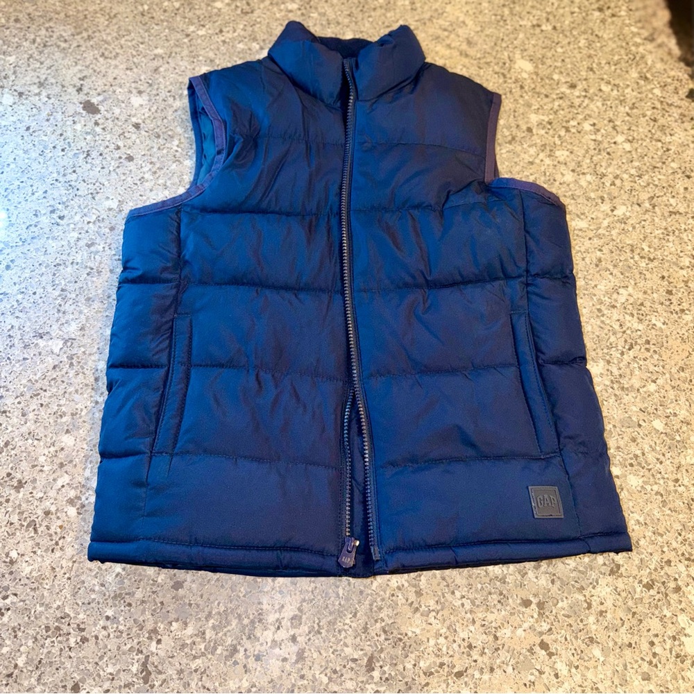 NWT l GAP Kids l Puffer Vest l Size:YM - Picture 3 of 8